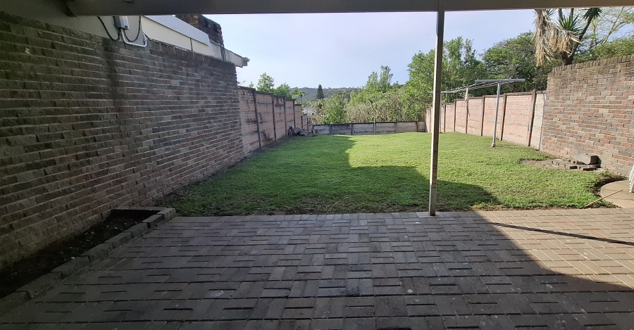 To Let 3 Bedroom Property for Rent in Nahoon Valley Park Eastern Cape